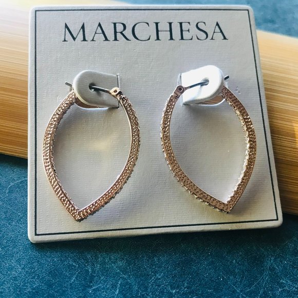 NEW Hoop Earrings - Picture 1 of 4